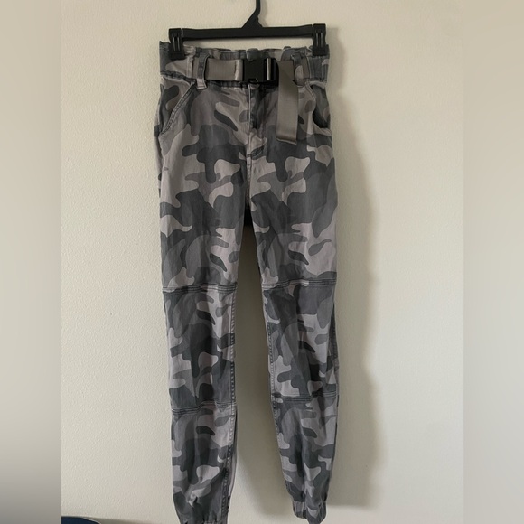 Hollister Denim - Holister XS jogger style pants